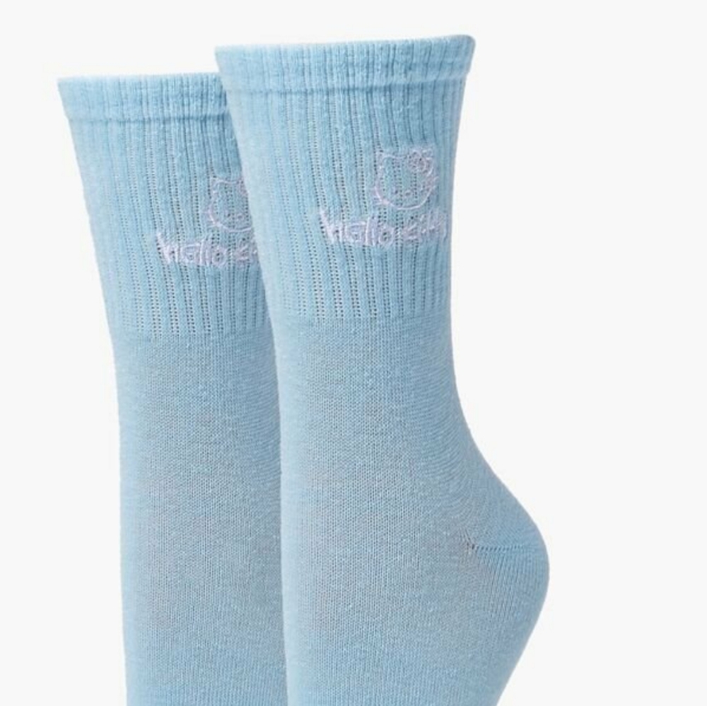 Hello Kitty socks - Picture 2 of 3